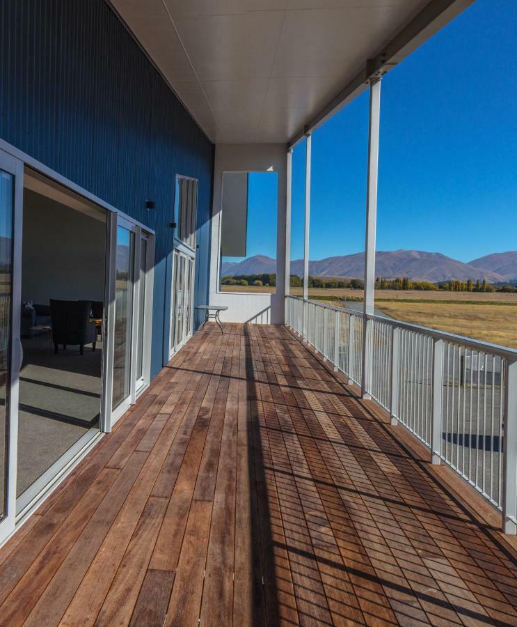 Pukaki Air Lodge Твайзел Экстерьер фото