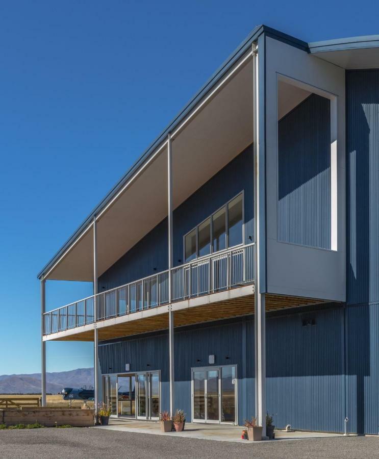 Pukaki Air Lodge Твайзел Экстерьер фото